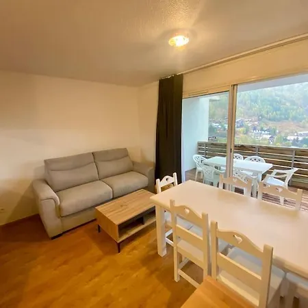 T2 Cosy, Vue Montagne Et Village 아파트 *